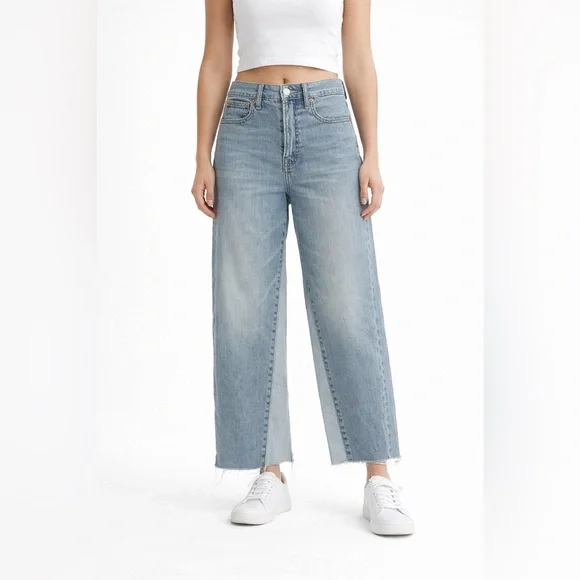 GAP Light Blue High-Rise Wide-Leg Jeans - Picture 1 of 6
